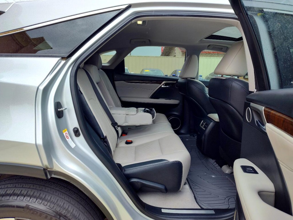 2017 Lexus RX 350 Image 32