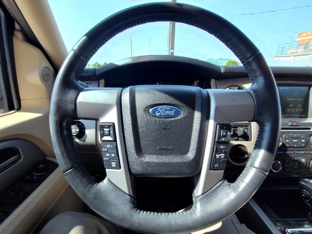 2015 Ford Expedition Image 14