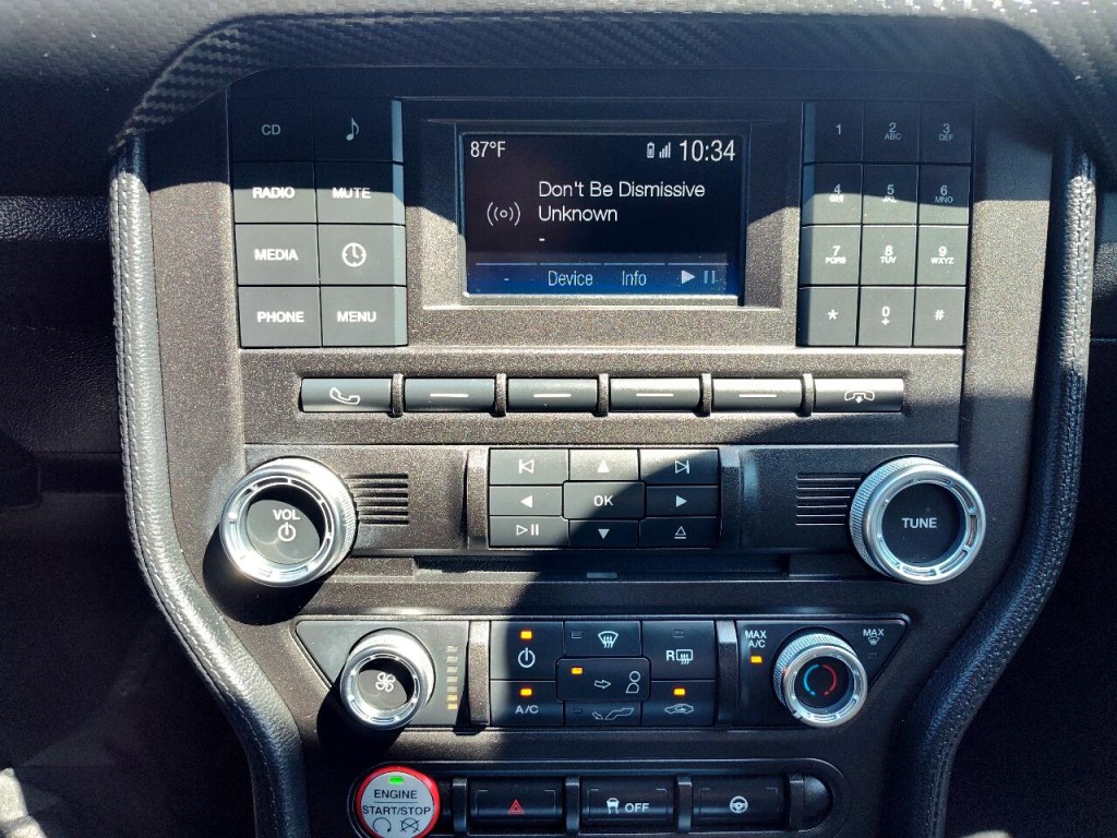2017 Ford Mustang Image 22