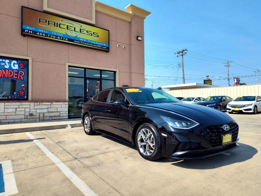 2021 Hyundai Sonata Image 3