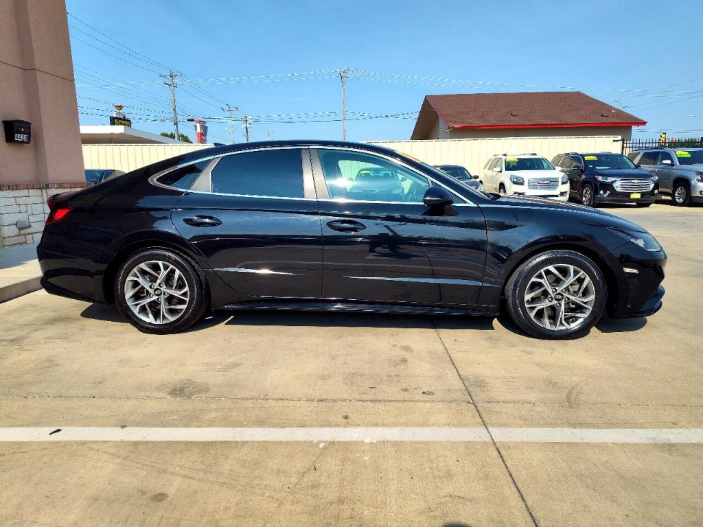 2021 Hyundai Sonata Image 4