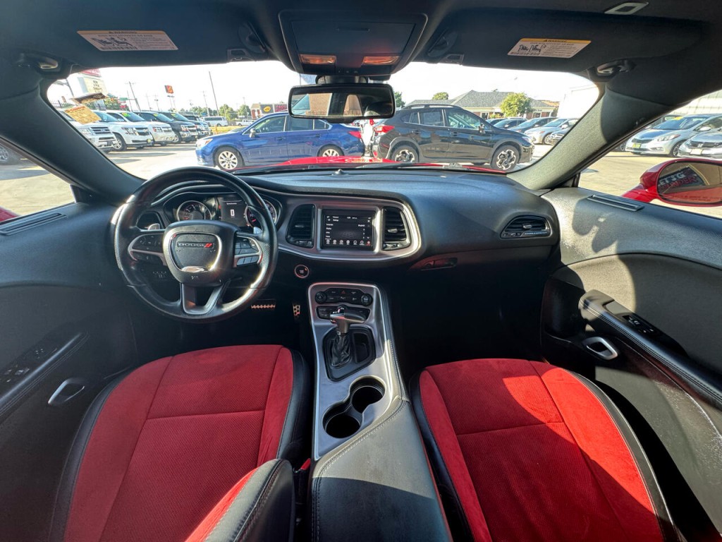 2019 Dodge Challenger Image 37
