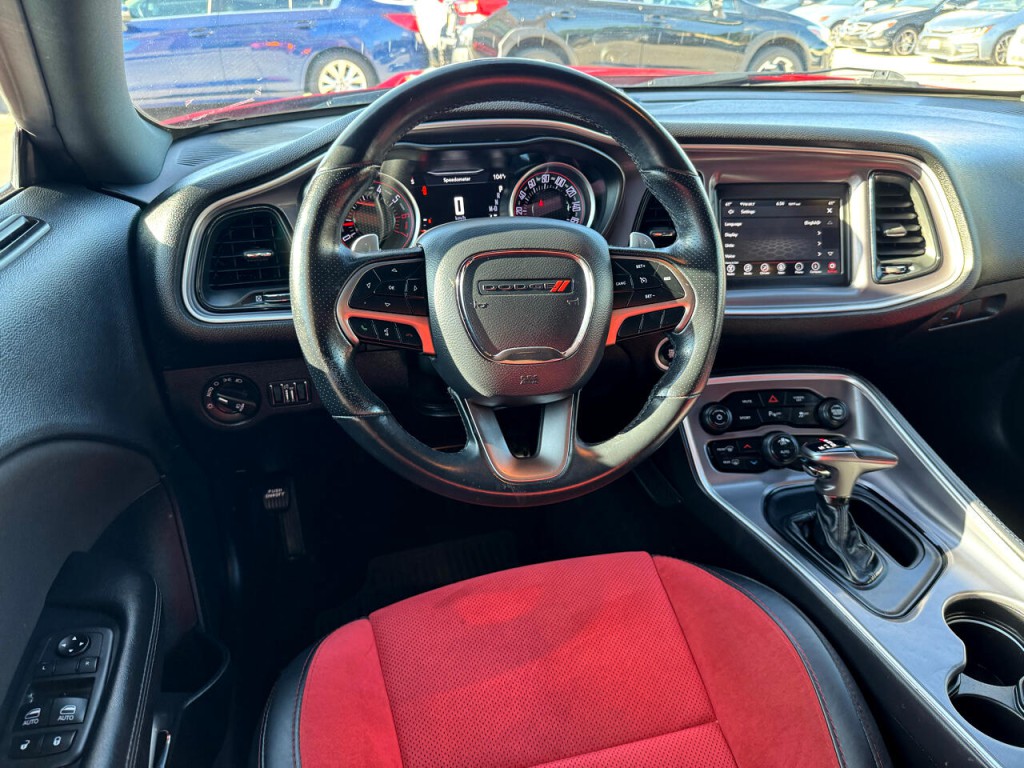 2019 Dodge Challenger Image 39