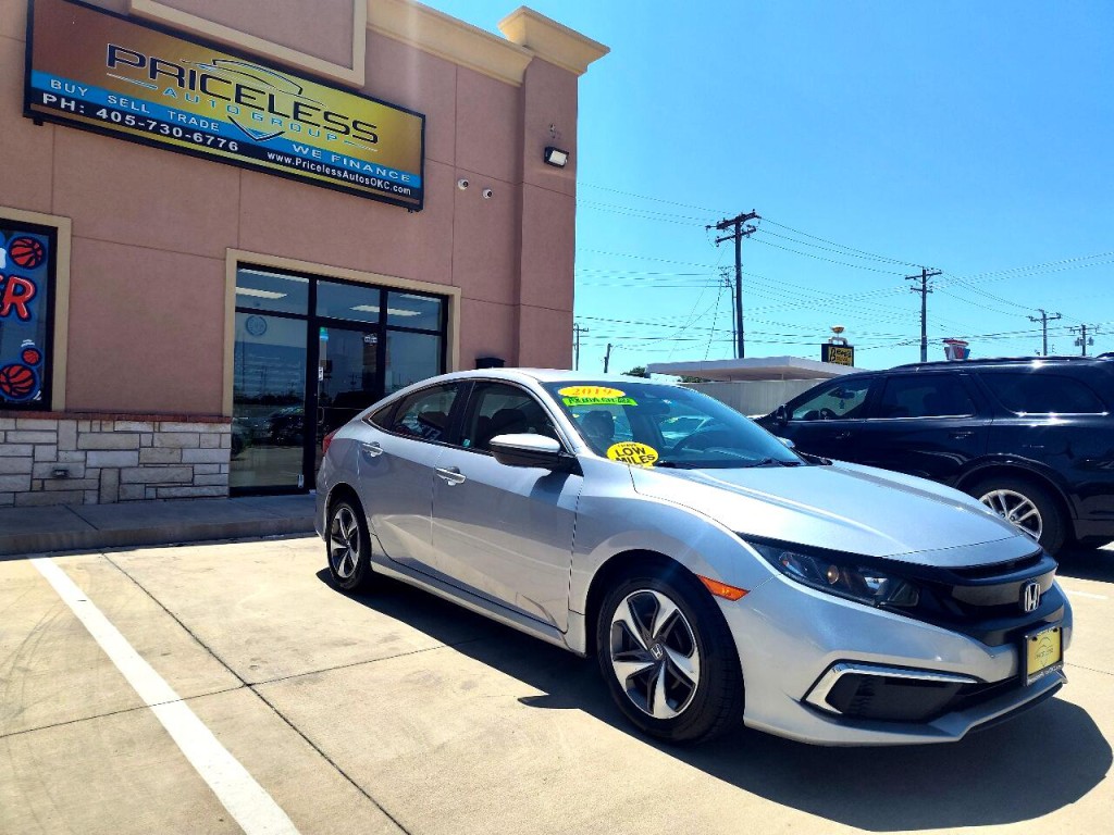 2019 Honda Civic Image 4