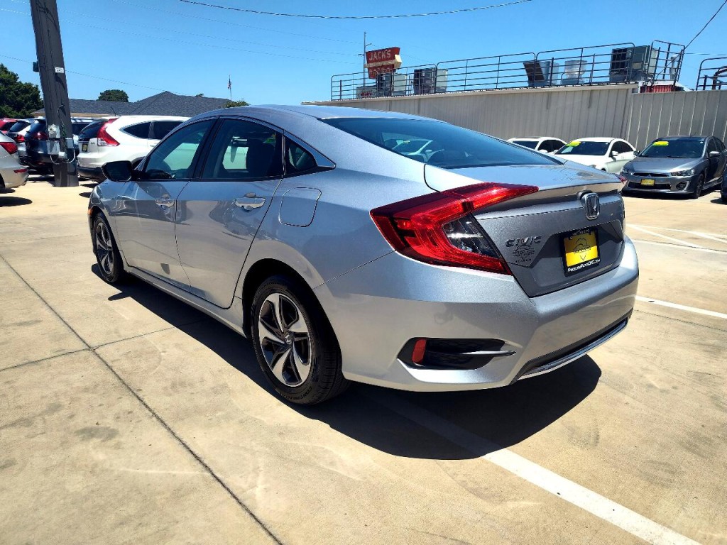 2019 Honda Civic Image 8