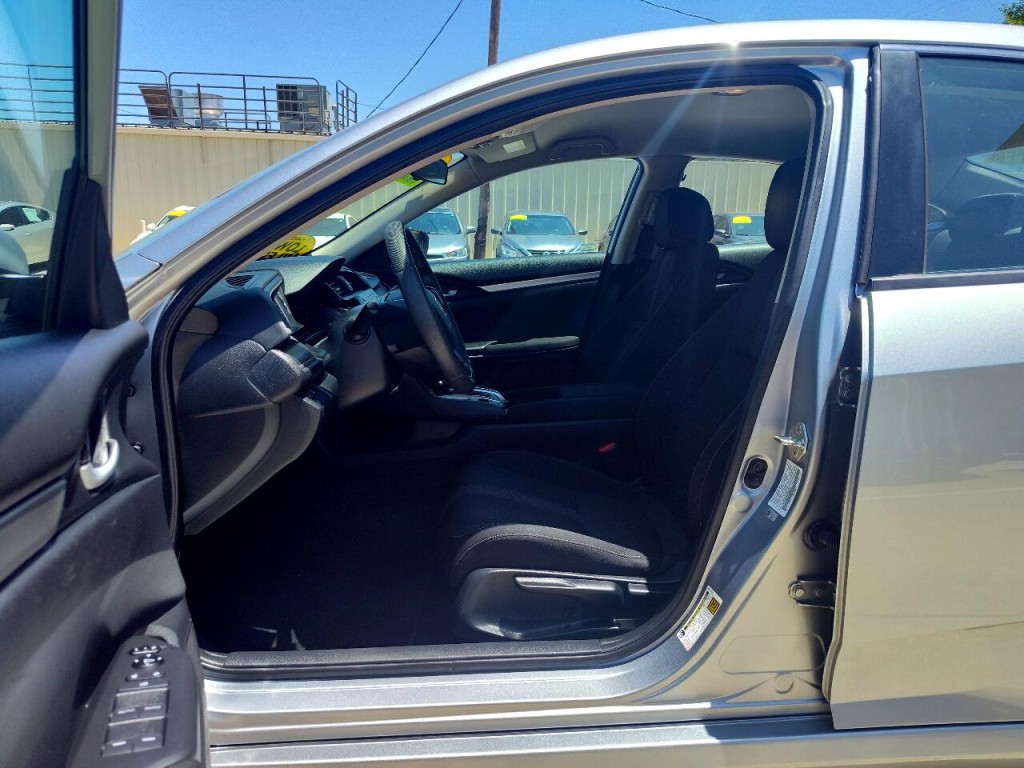 2019 Honda Civic Image 13
