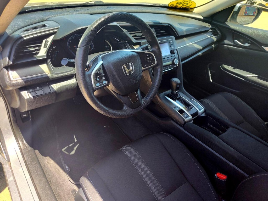 2019 Honda Civic Image 14