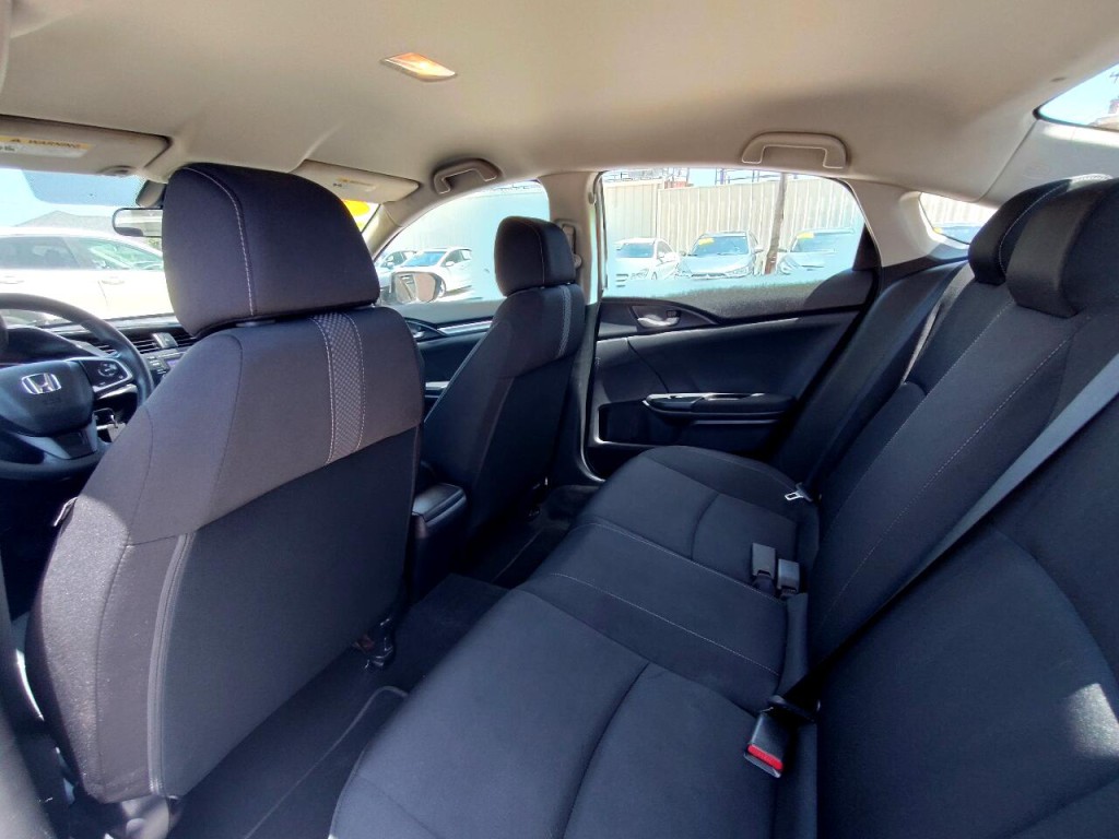 2019 Honda Civic Image 25