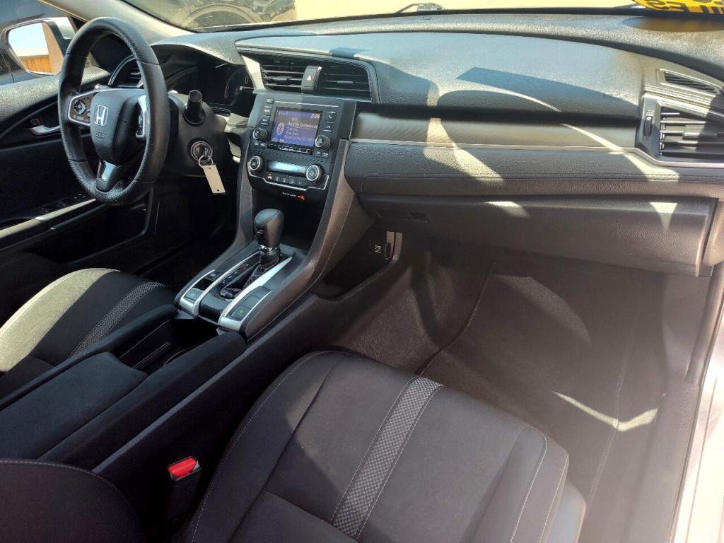 2019 Honda Civic Image 34
