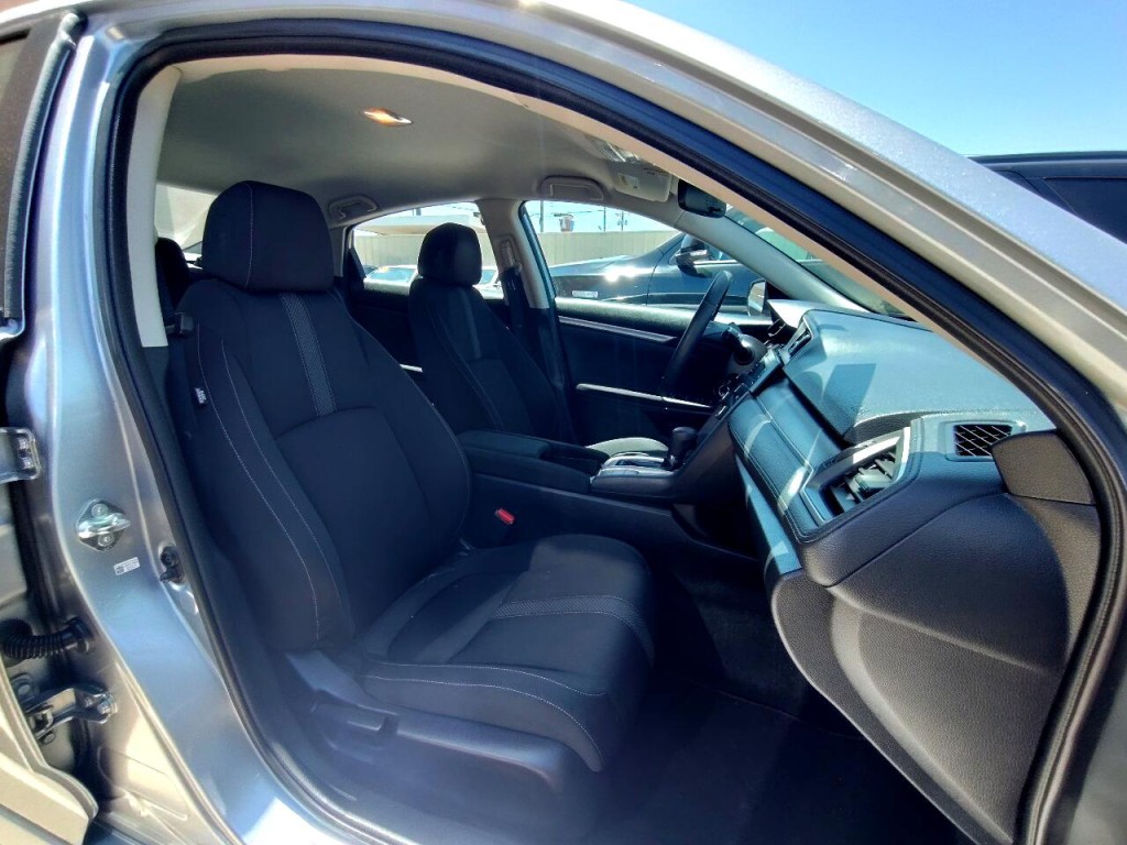 2019 Honda Civic Image 35