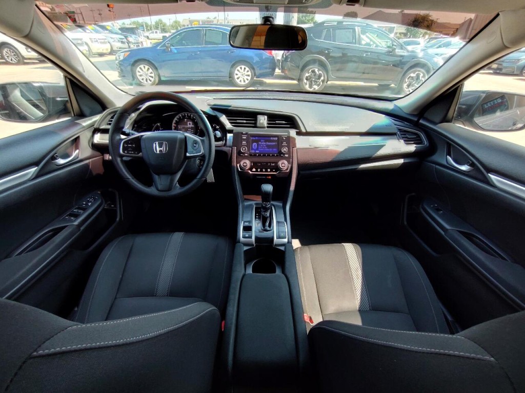 2016 Honda Civic Image 23