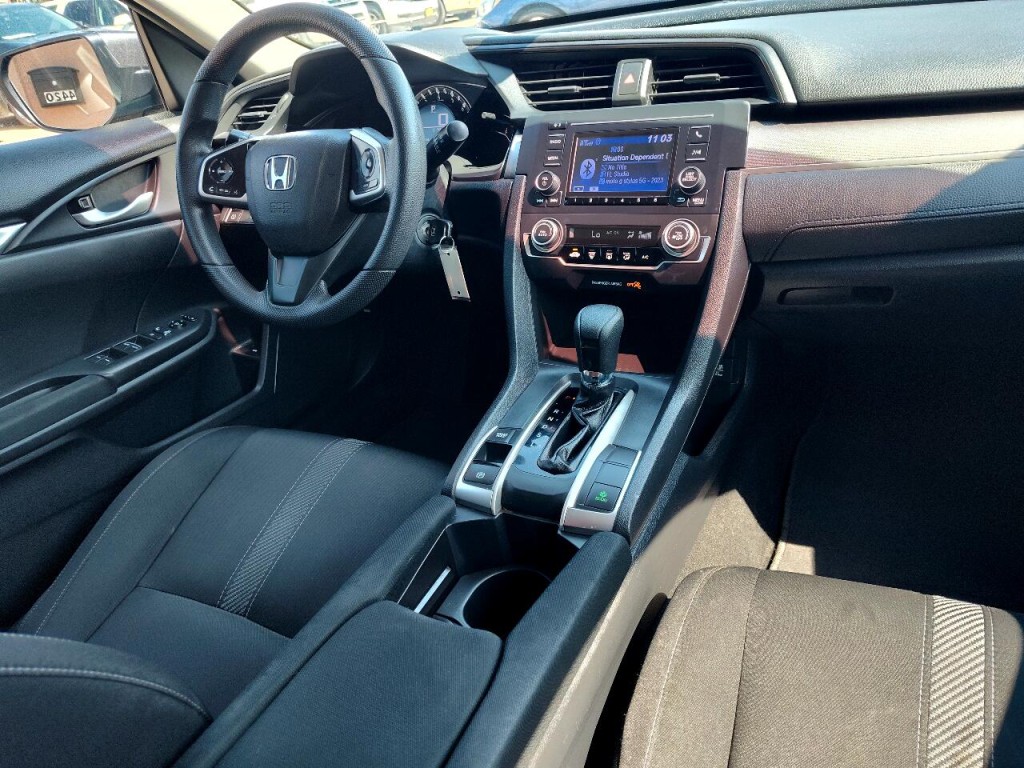 2016 Honda Civic Image 26