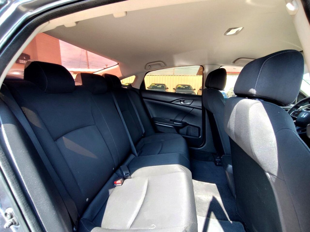 2016 Honda Civic Image 29
