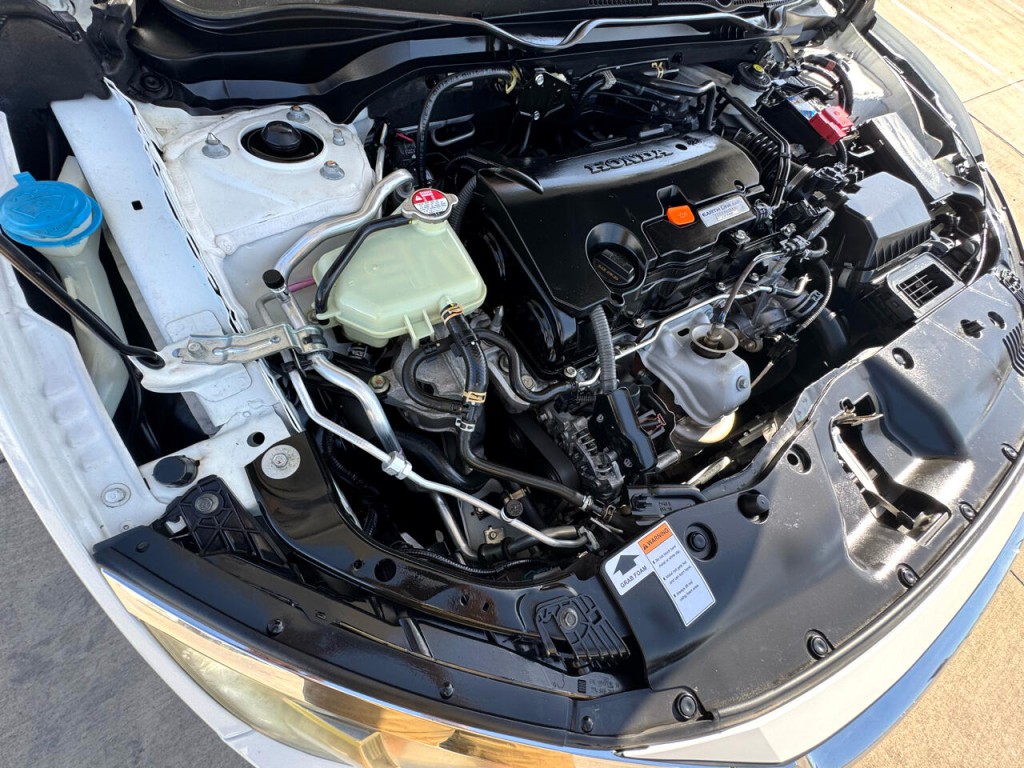 2016 Honda Civic Image 50