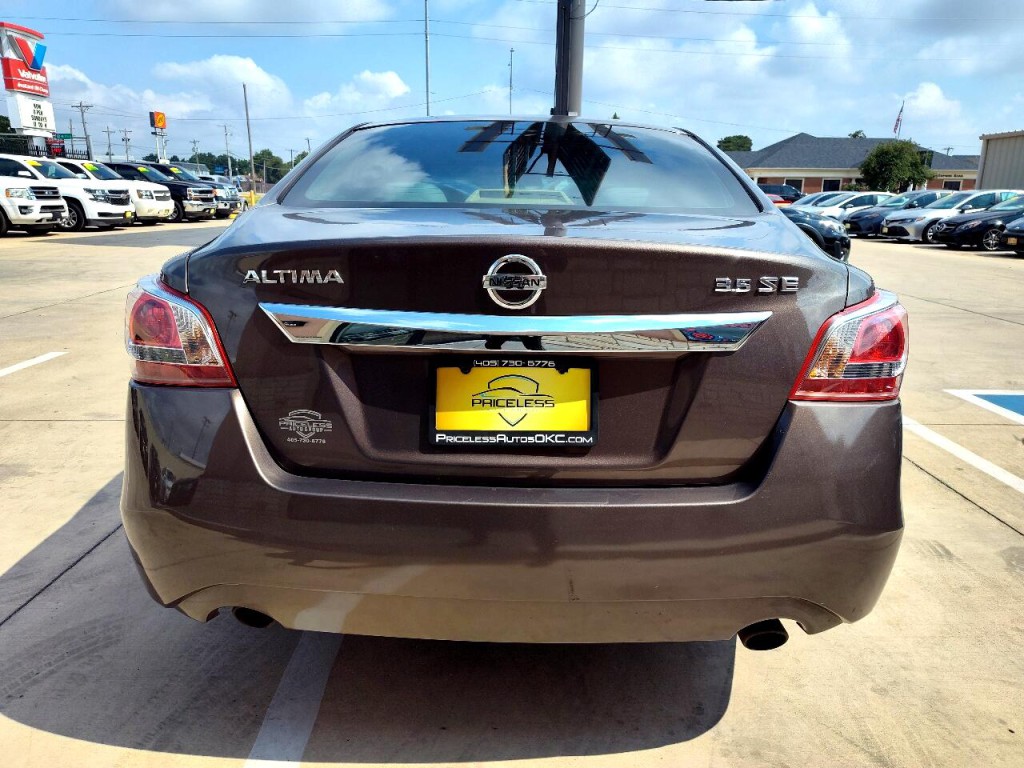2013 Nissan Altima Image 6