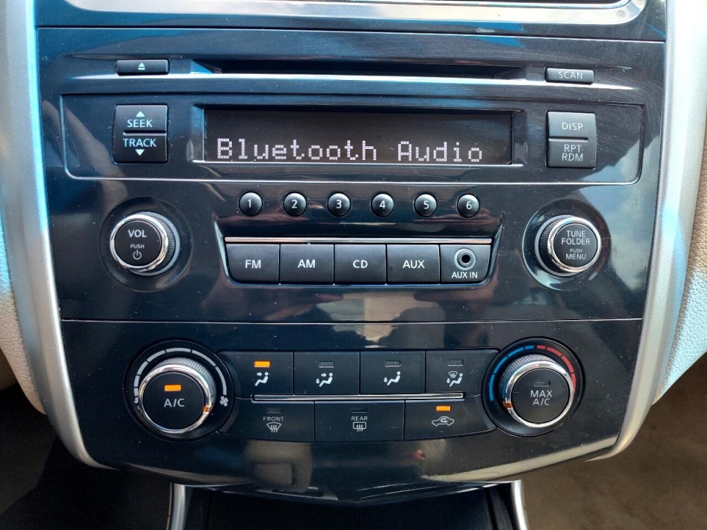 2013 Nissan Altima Image 20