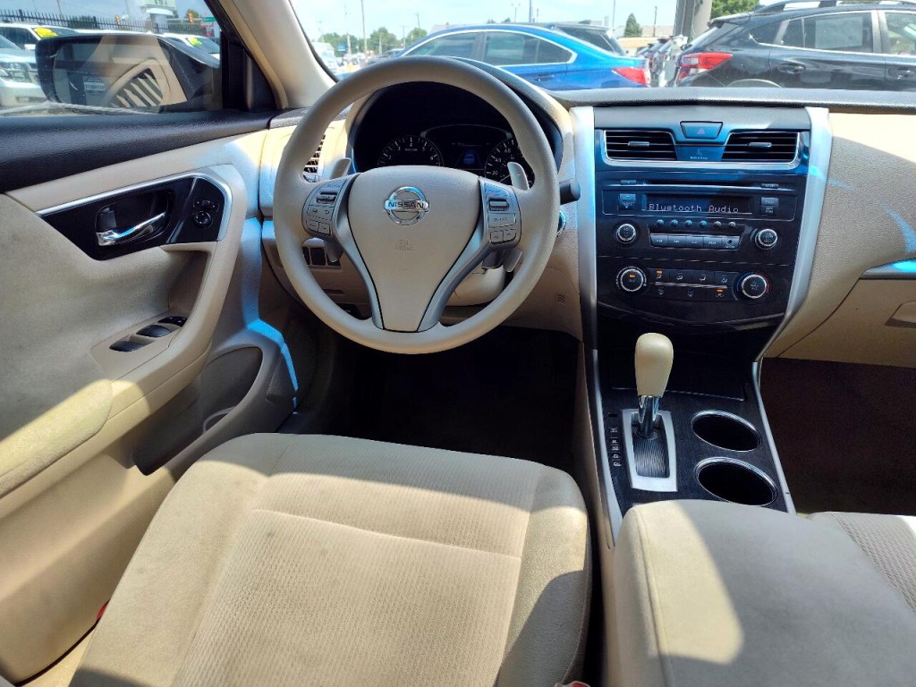 2013 Nissan Altima Image 26