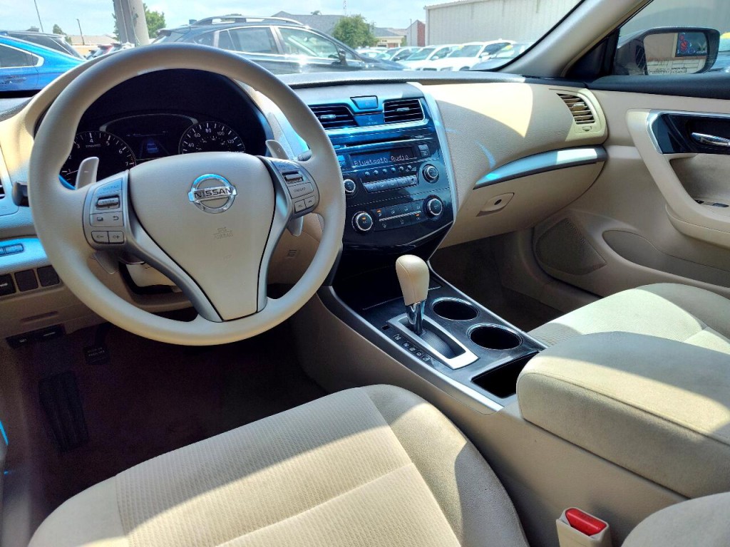 2013 Nissan Altima Image 27