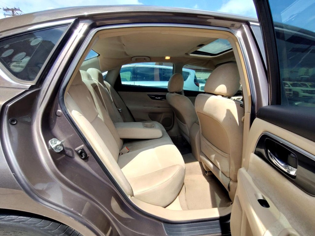 2013 Nissan Altima Image 29