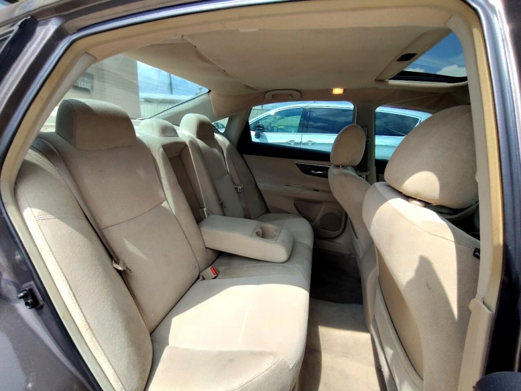 2013 Nissan Altima Image 30