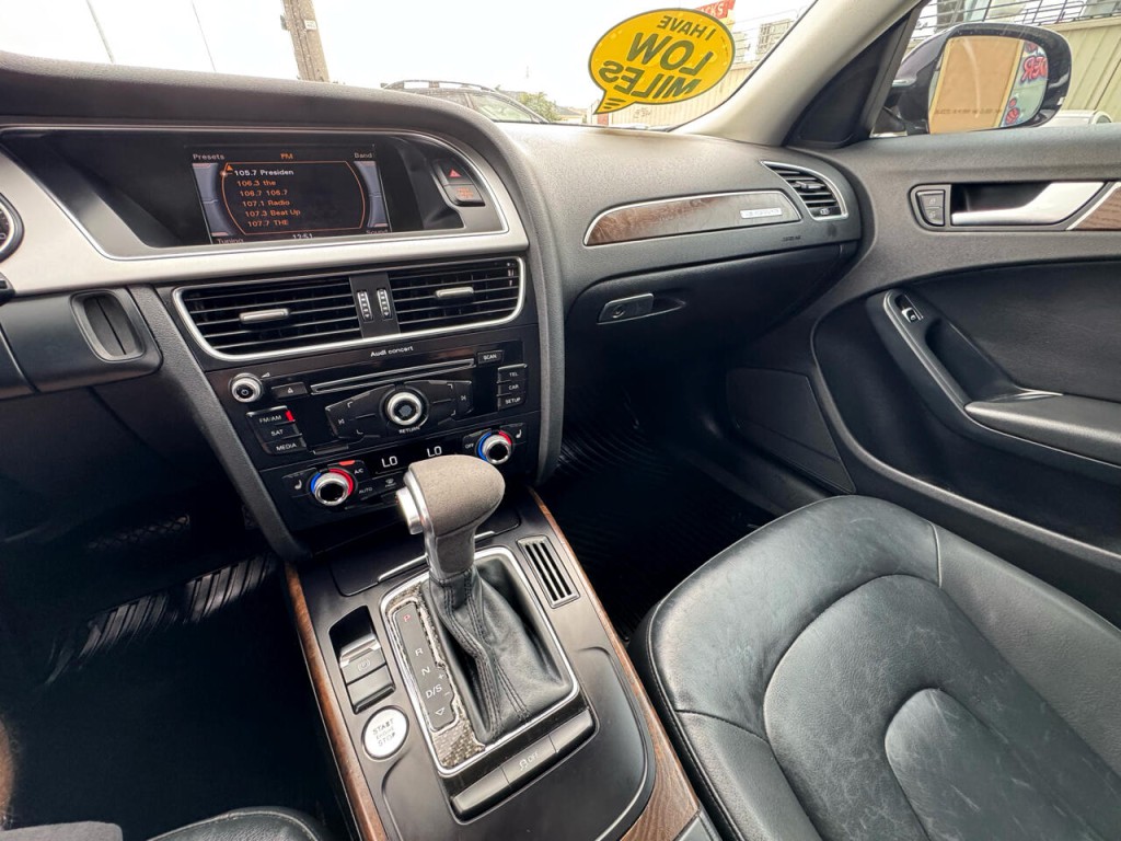 2015 Audi A4 Image 27