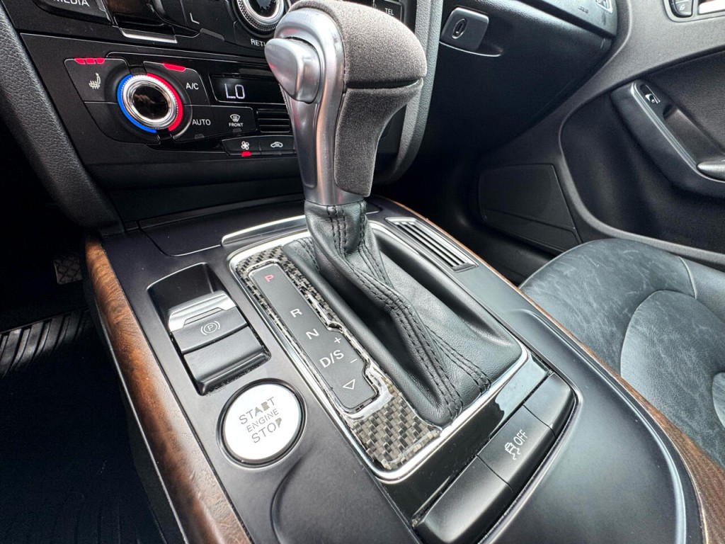 2015 Audi A4 Image 35