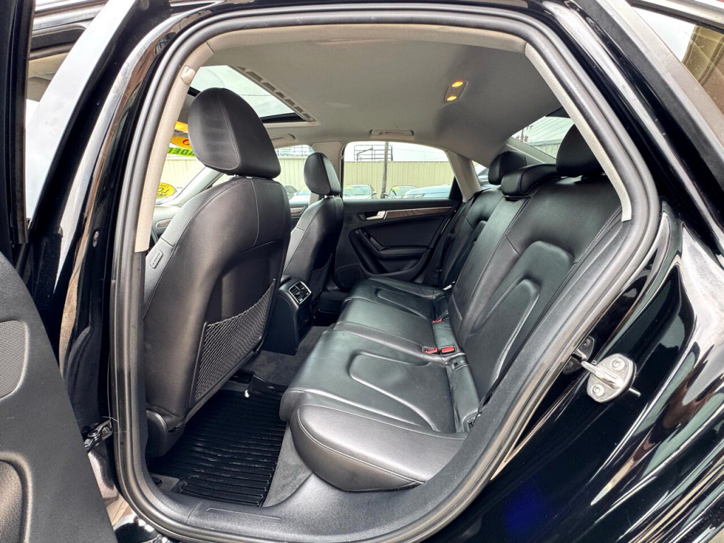 2015 Audi A4 Image 44