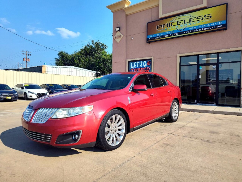 2011 Lincoln MKS Image 9