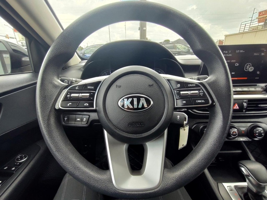 2021 Kia Forte Image 15