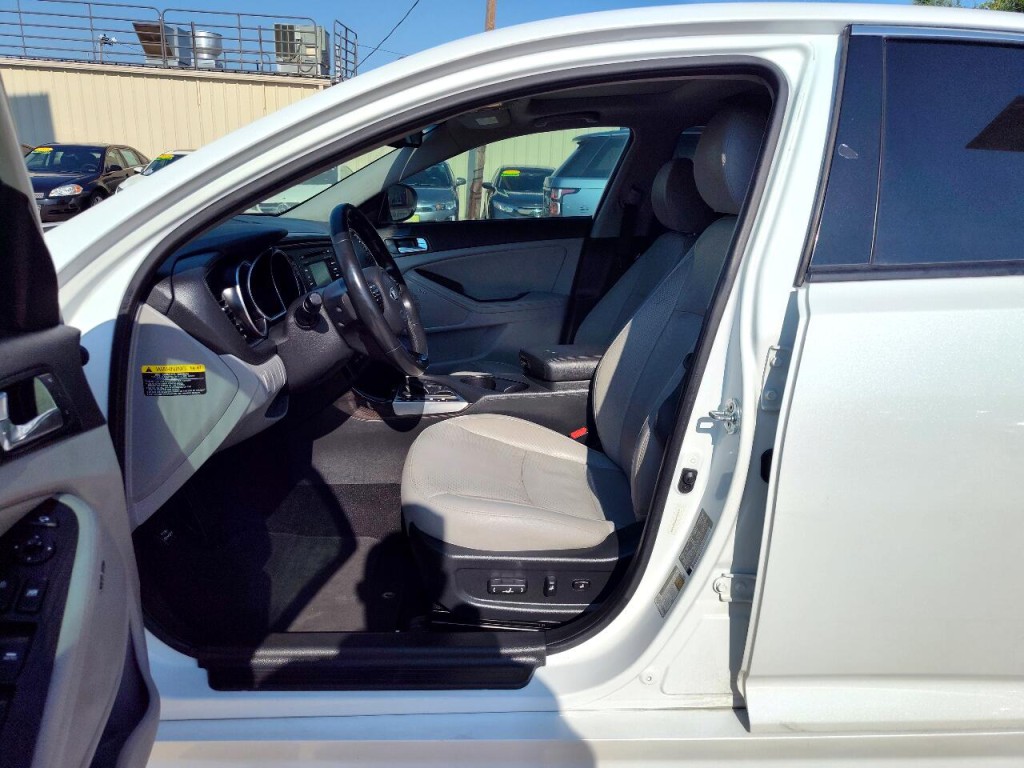 2015 Kia Optima Image 12