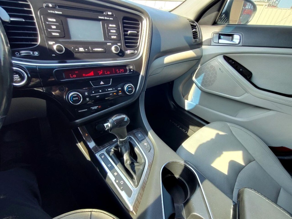 2015 Kia Optima Image 18
