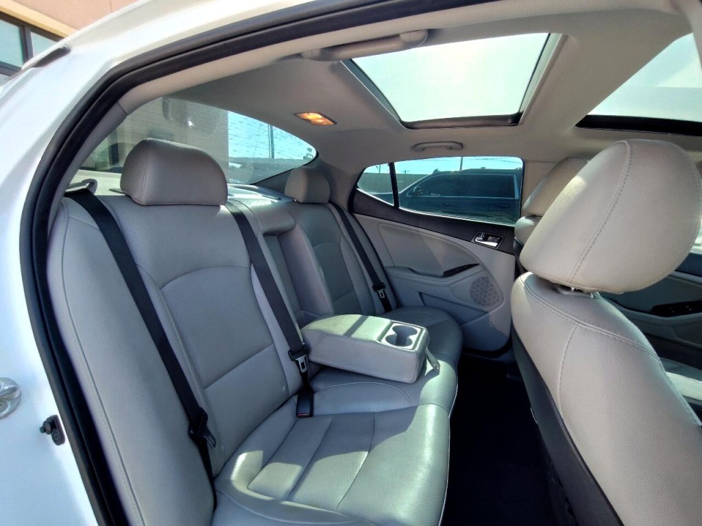 2015 Kia Optima Image 29