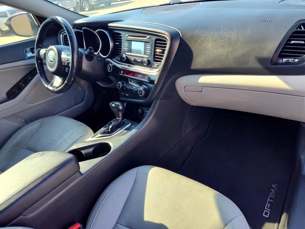 2015 Kia Optima Image 31