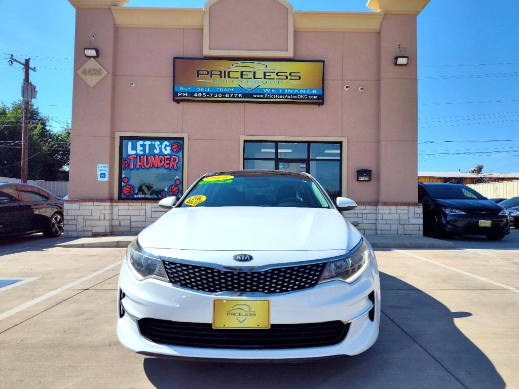 2018 Kia Optima Image 2