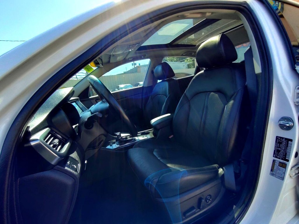 2018 Kia Optima Image 15