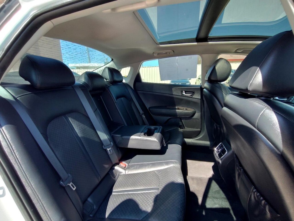 2018 Kia Optima Image 36