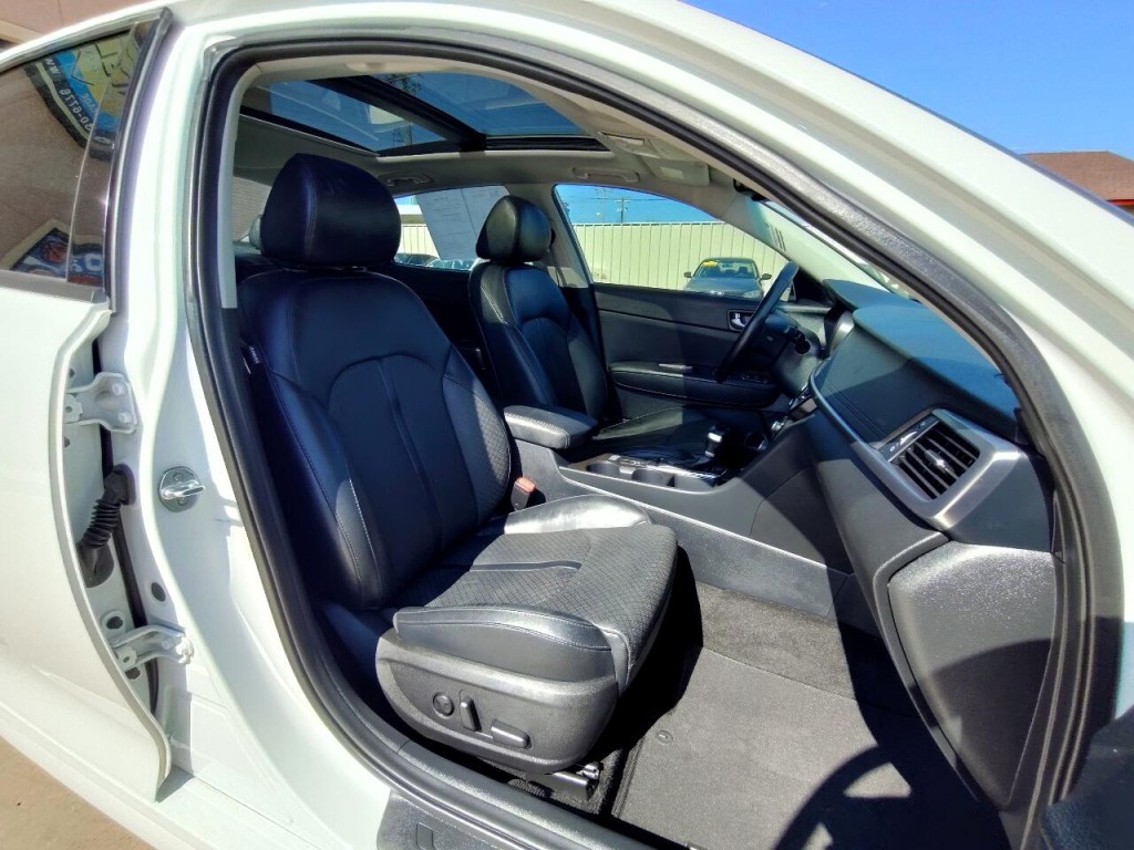 2018 Kia Optima Image 39