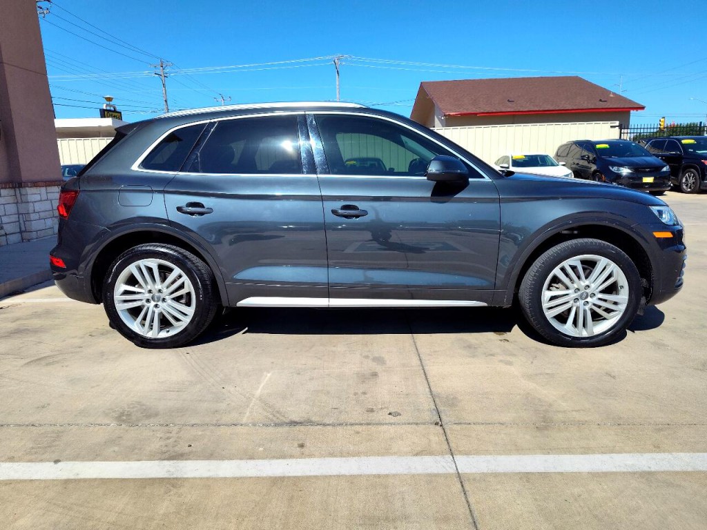 2018 Audi Q5 Image 3
