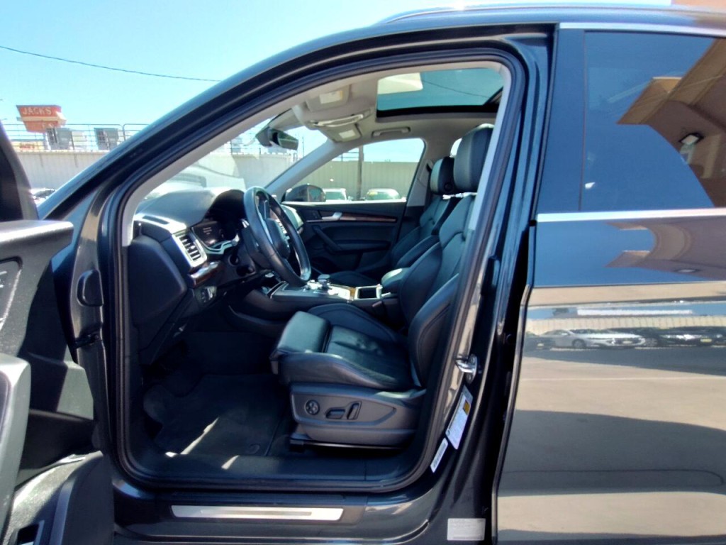 2018 Audi Q5 Image 11