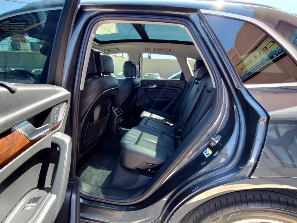 2018 Audi Q5 Image 20
