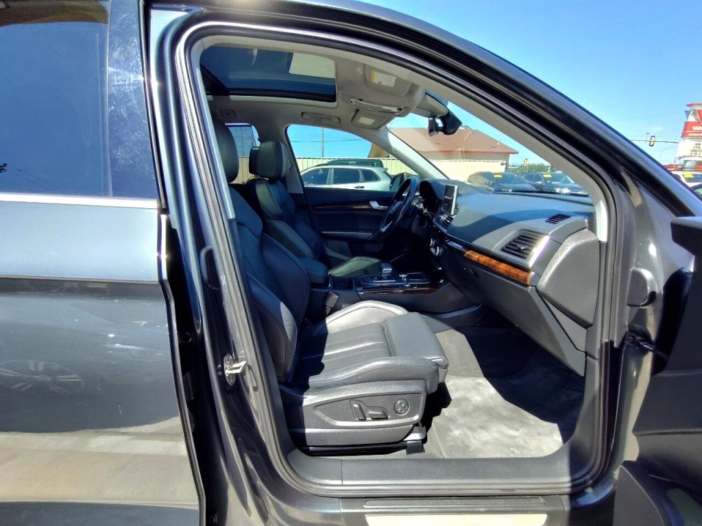 2018 Audi Q5 Image 28