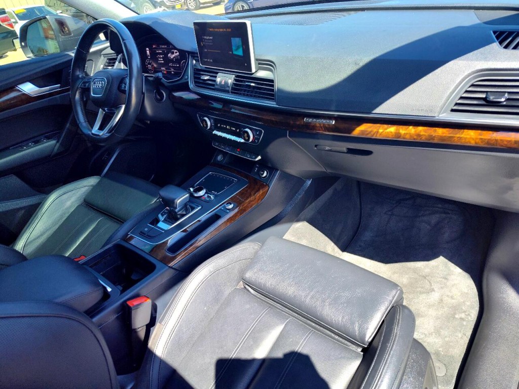2018 Audi Q5 Image 30