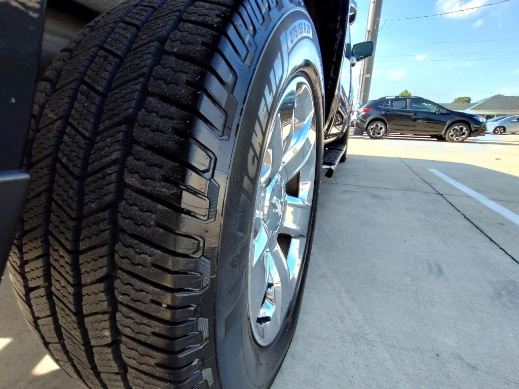 2018 Chevrolet Silverado 1500 Image 12