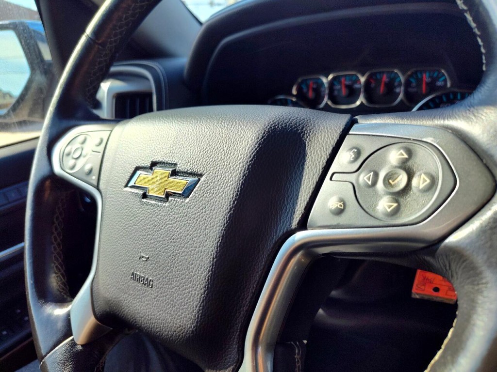 2018 Chevrolet Silverado 1500 Image 18