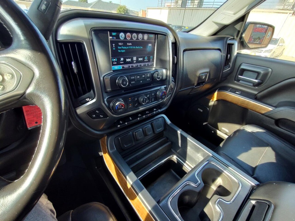 2018 Chevrolet Silverado 1500 Image 19