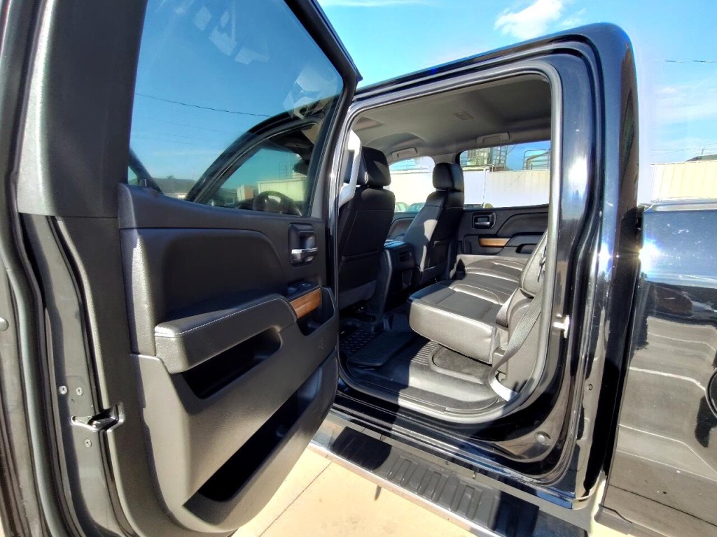2018 Chevrolet Silverado 1500 Image 24