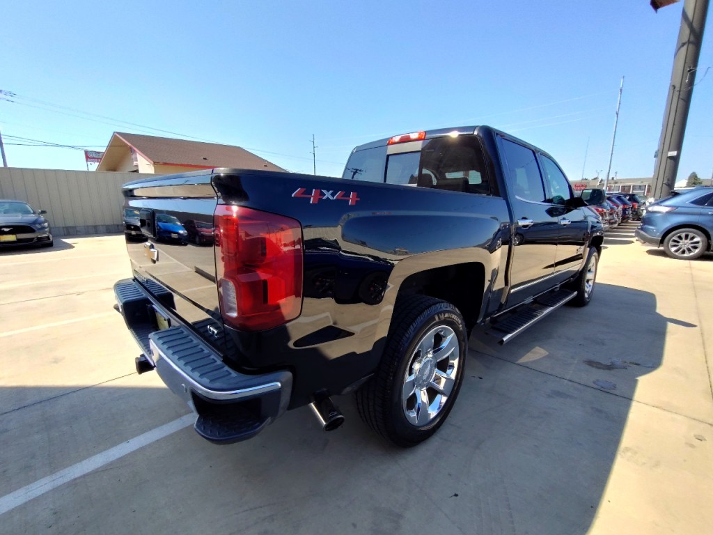 2018 Chevrolet Silverado 1500 Image 4
