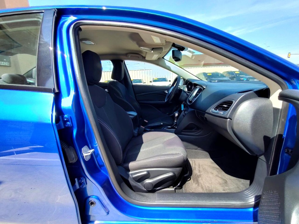 2014 Dodge Dart Image 38