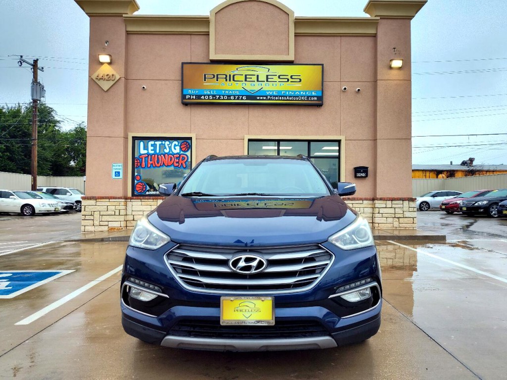 2018 Hyundai Santa Fe Image 2