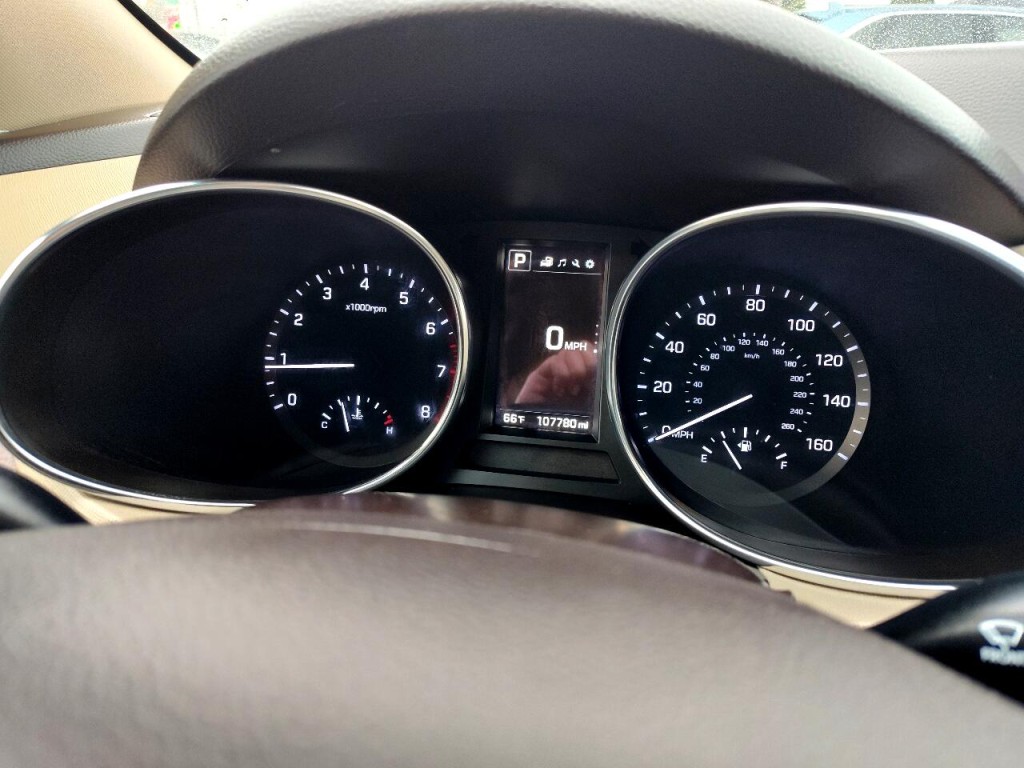 2018 Hyundai Santa Fe Image 18